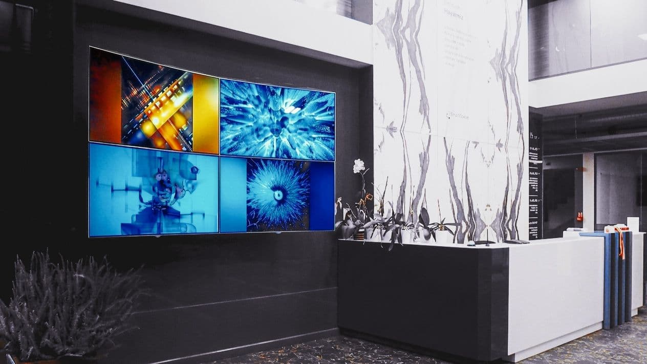 NightWATCH Hackathon — Installation Screens